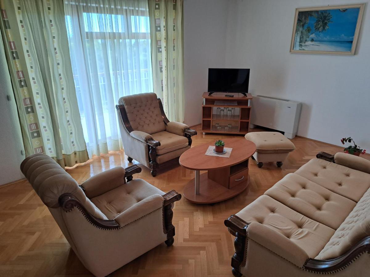 Apartment With Splendid Sea View Trogir Bagian luar foto