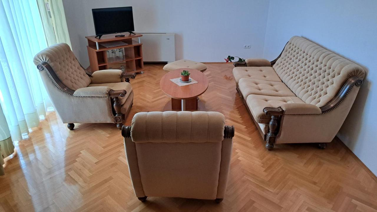 Apartment With Splendid Sea View Trogir Bagian luar foto
