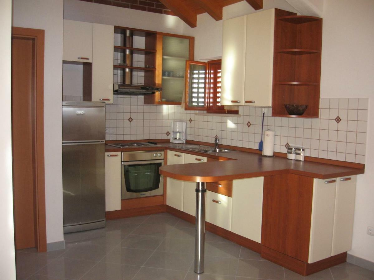 Apartment With Splendid Sea View Trogir Bagian luar foto