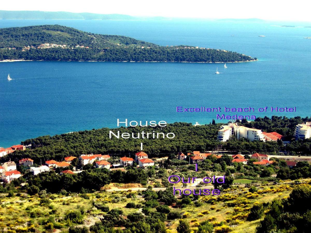Apartment With Splendid Sea View Trogir Ruang foto