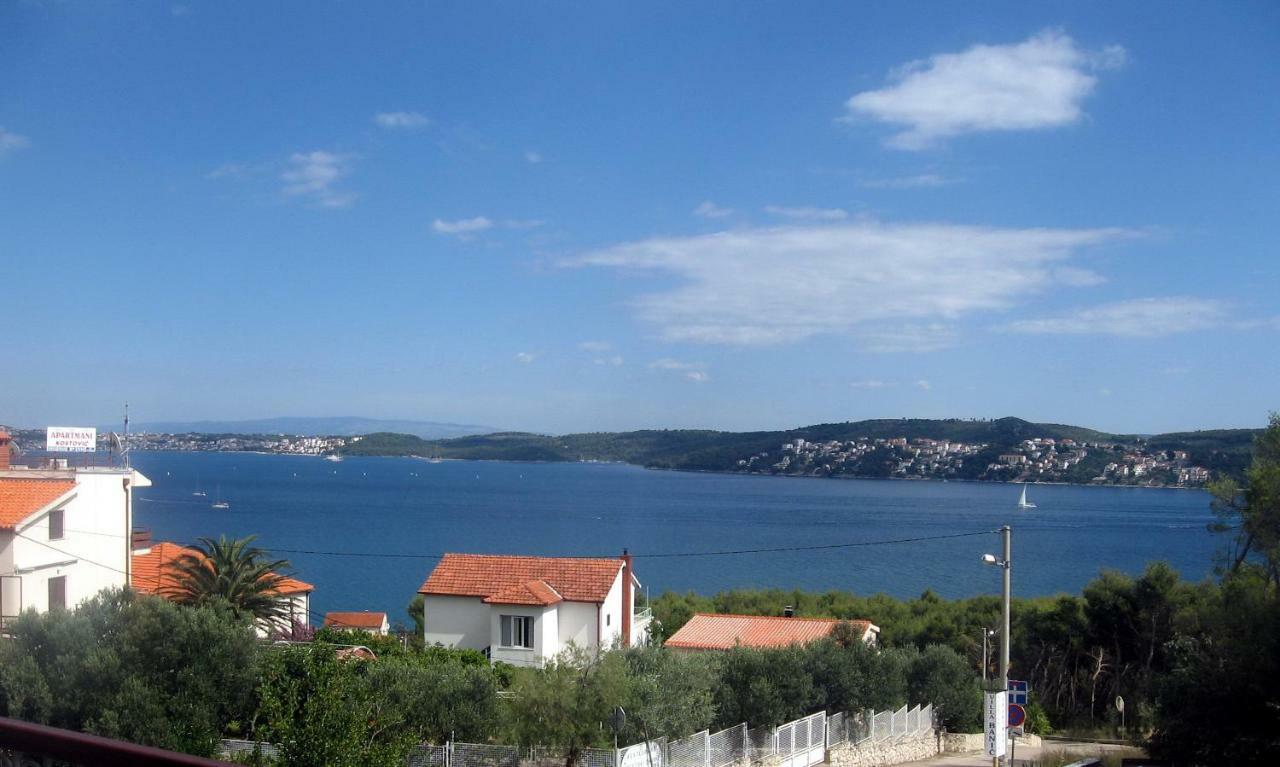 Apartment With Splendid Sea View Trogir Bagian luar foto