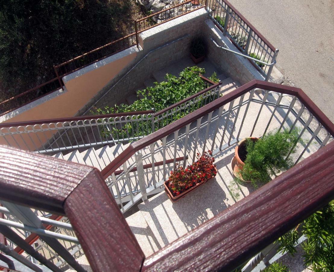 Apartment With Splendid Sea View Trogir Bagian luar foto